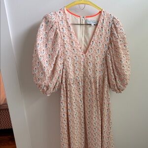 Hunter Bell MIDI Dress!